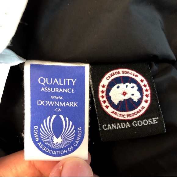 Canada Goose Montebello Parka Heritage Down Parka Winter Coat Outerwear Jacket. - Picture 10 of 16